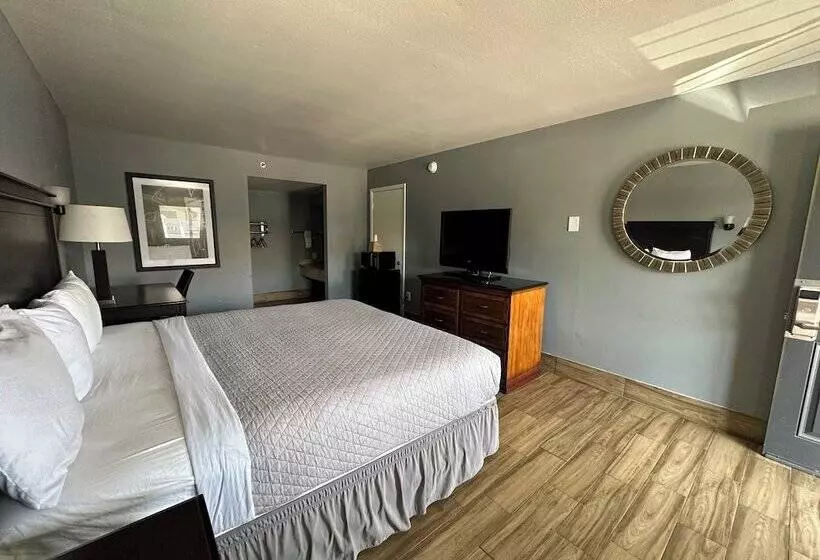 בית מלון כפרי Hillview Inn At Six Flags Fiesta