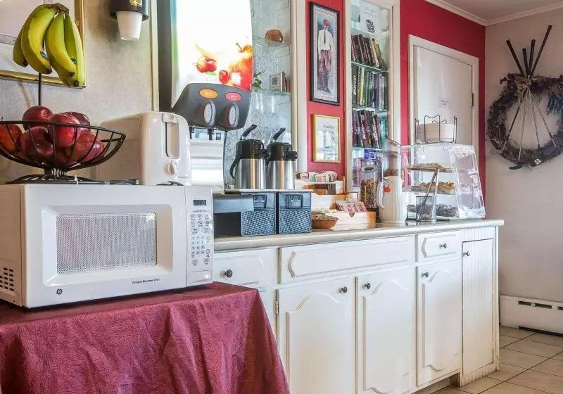 Отель Malone Inn