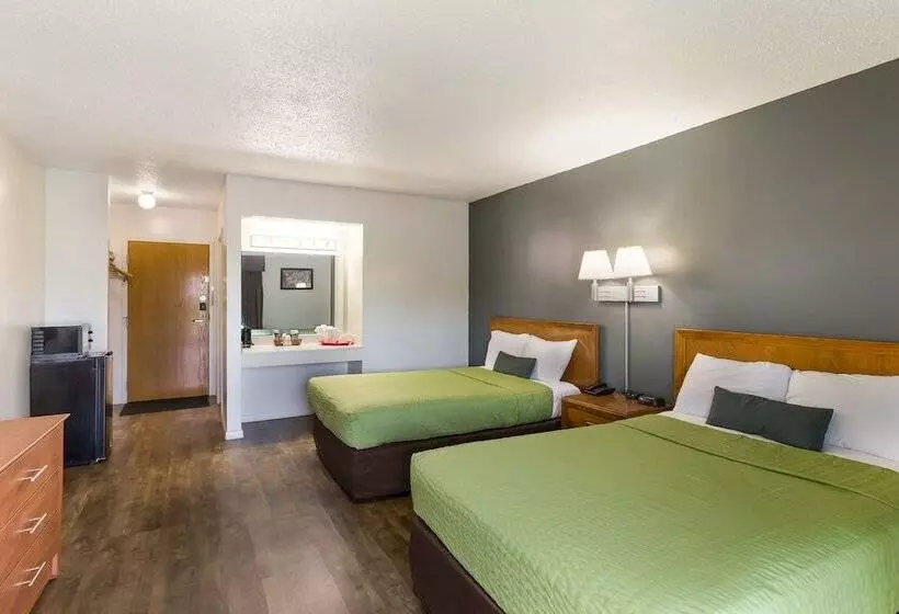 Отель Malone Inn