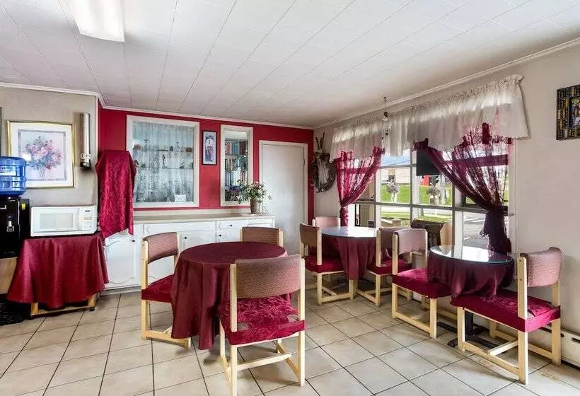 Отель Malone Inn