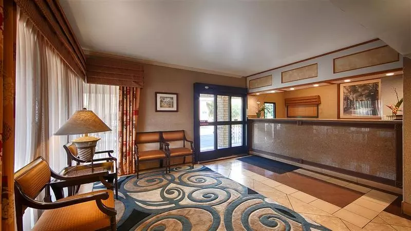 هتل Monterey Park Inn