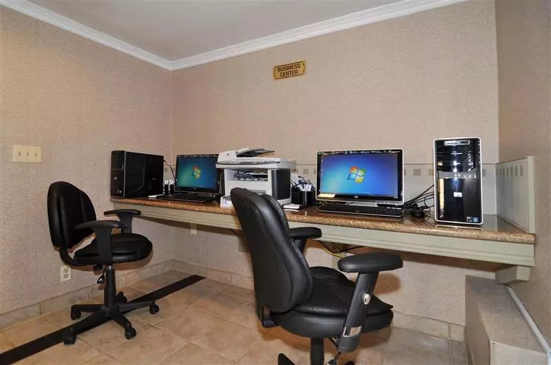 هتل Monterey Park Inn