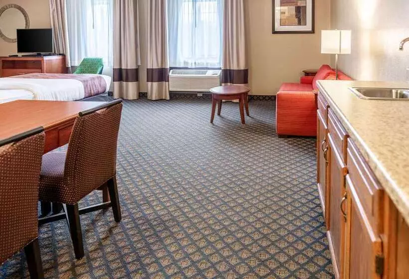 فندق Quality Inn & Suites