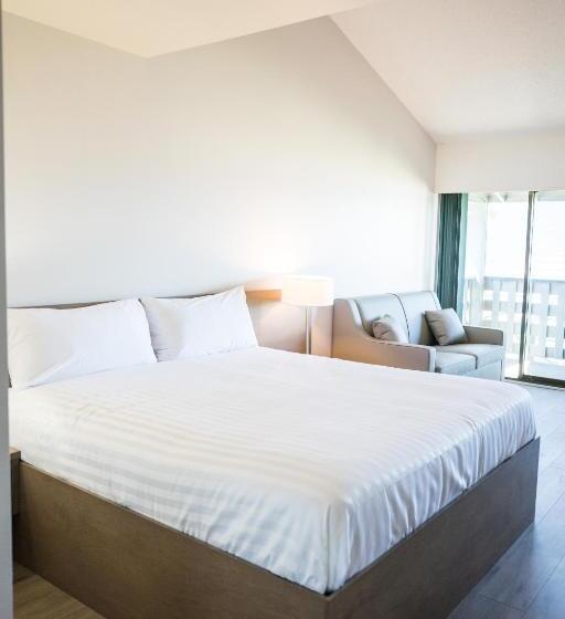 هتل Sand Pebbles Inn