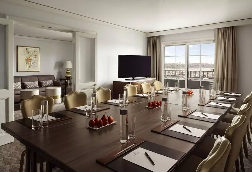 בית מלון כפרי The Ritzcarlton, Marina Del Rey