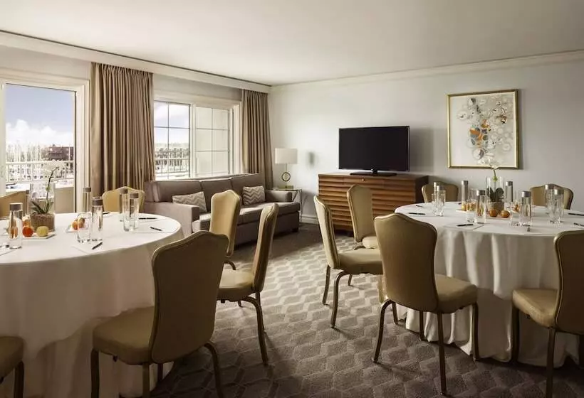 בית מלון כפרי The Ritzcarlton, Marina Del Rey