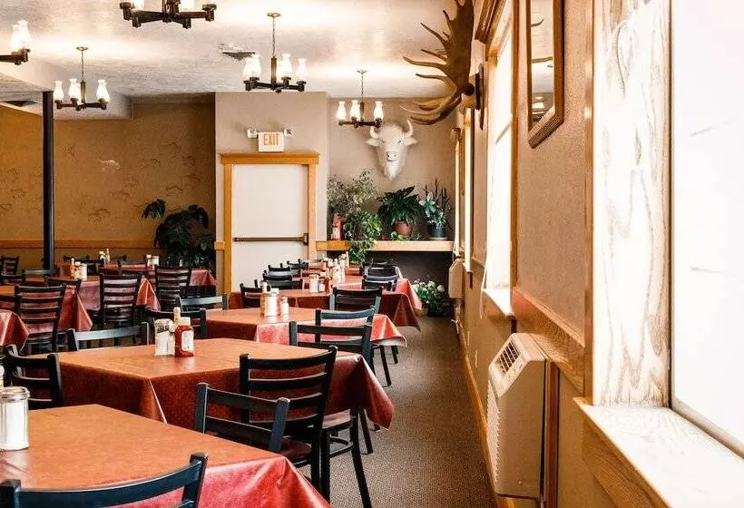 هتل White Buffalo