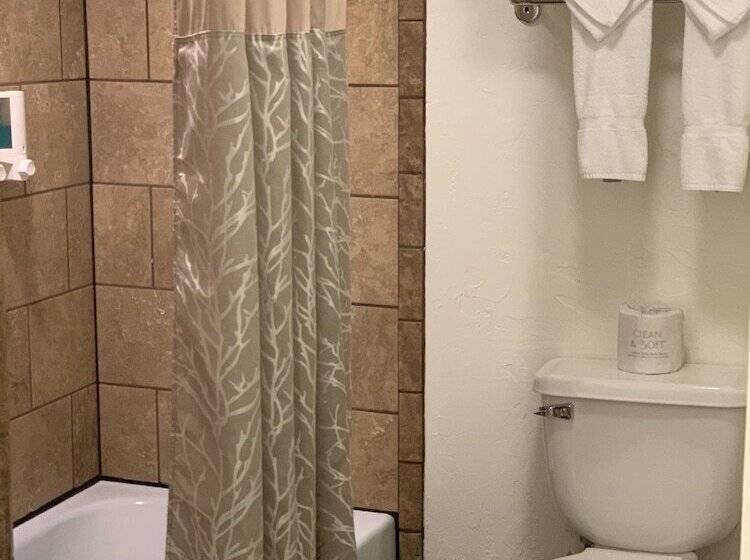 בית מלון כפרי White Buffalo