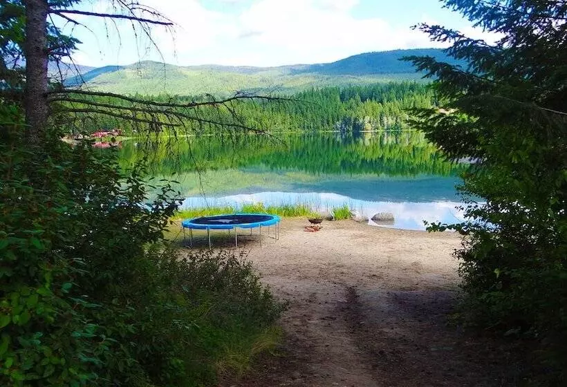 モーテル Civilia Lakeside By Civilia Golf Retreat