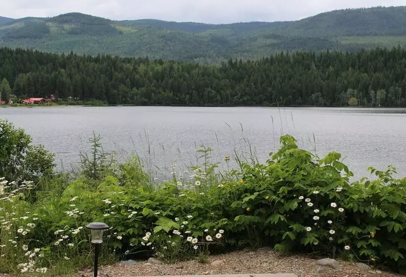 モーテル Civilia Lakeside By Civilia Golf Retreat