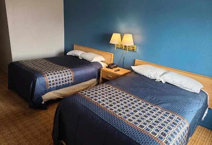 فندق على الطريق Travelodge By Wyndham Stockton