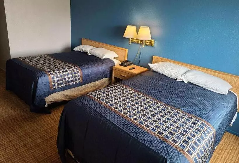 فندق على الطريق Travelodge By Wyndham Stockton