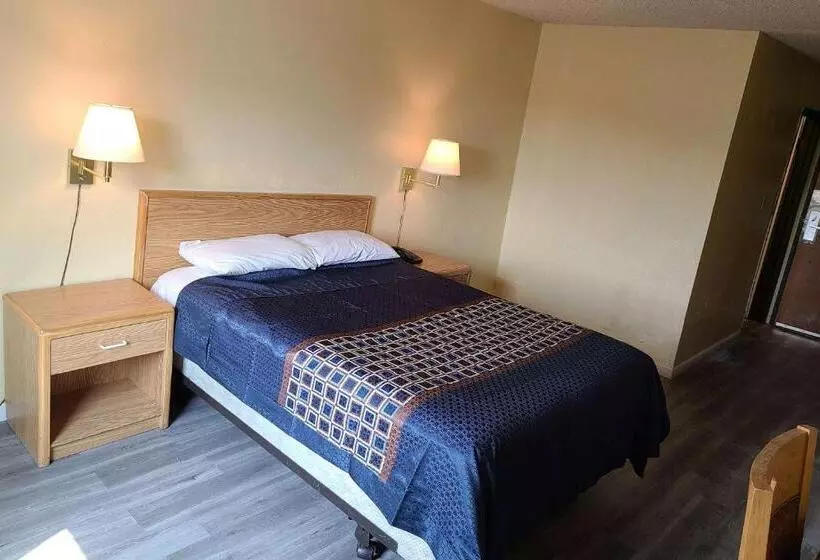 فندق على الطريق Travelodge By Wyndham Stockton