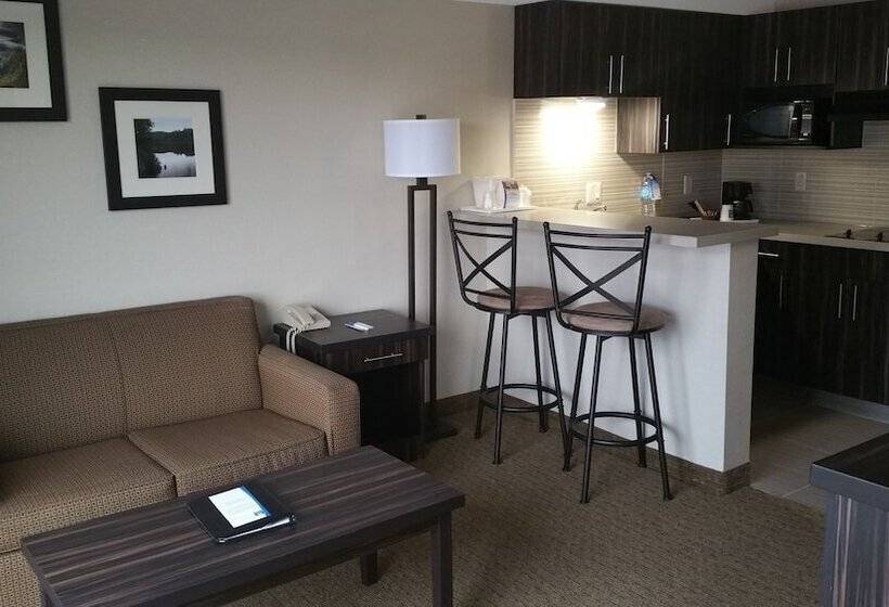 בית מלון כפרי Comfort Inn Trenton