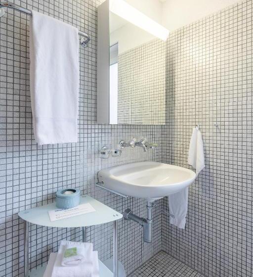 هتل Gasthof Zum Schützen