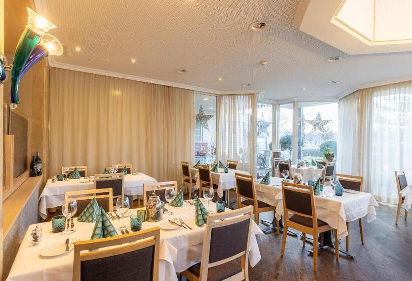 هتل Gasthof Zum Schützen