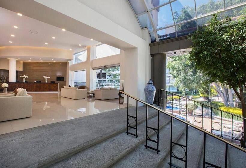 Отель Krystal Satelite Maria Barbara