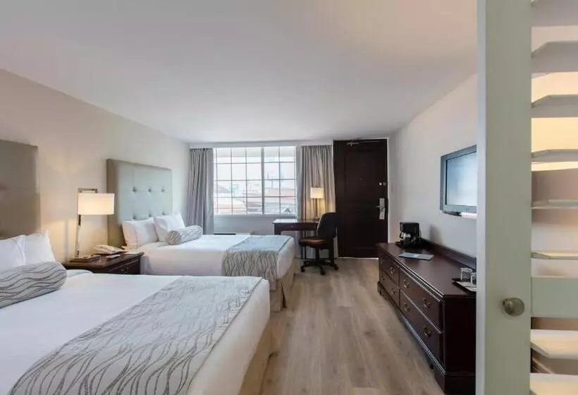 هتل Krystal Satelite Maria Barbara