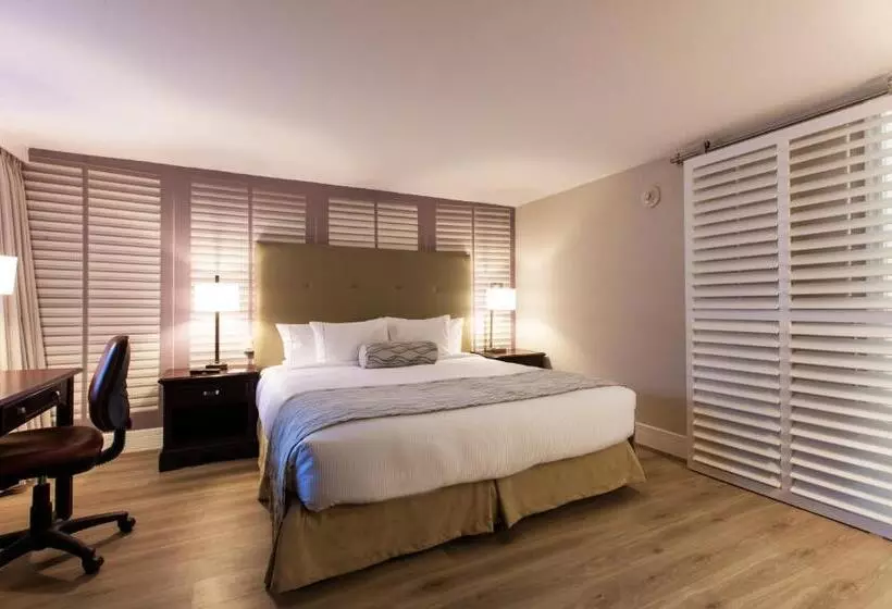 هتل Krystal Satelite Maria Barbara