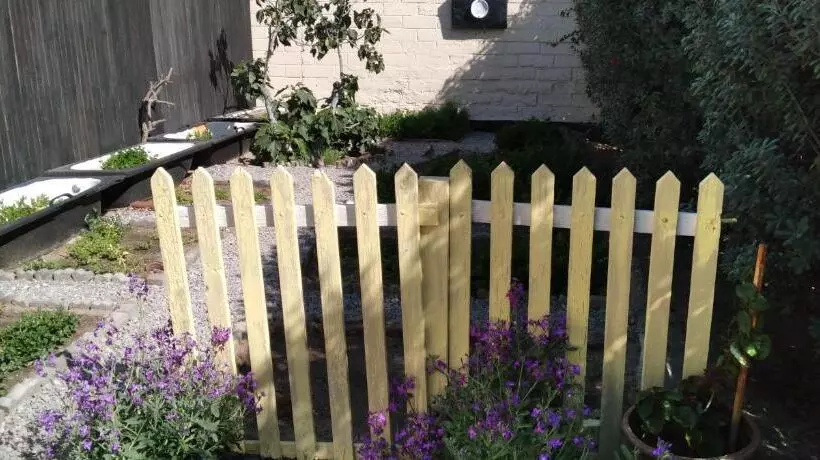 هتل Pension d'Avignon