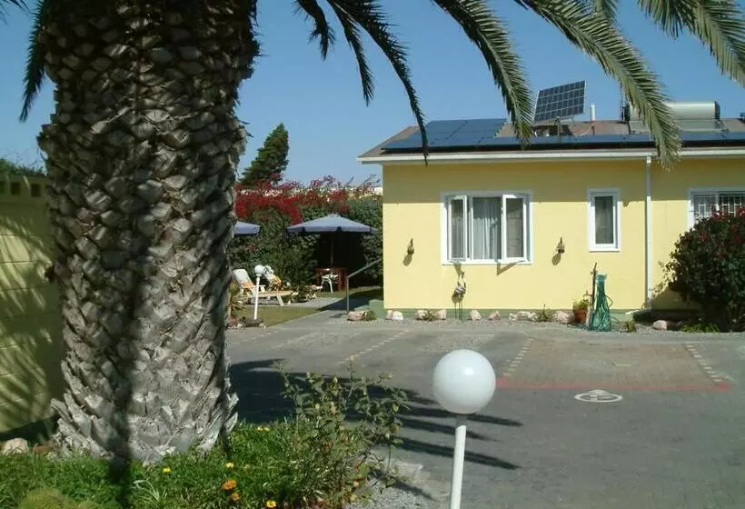 هتل Pension d'Avignon