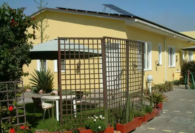 هتل Pension d'Avignon