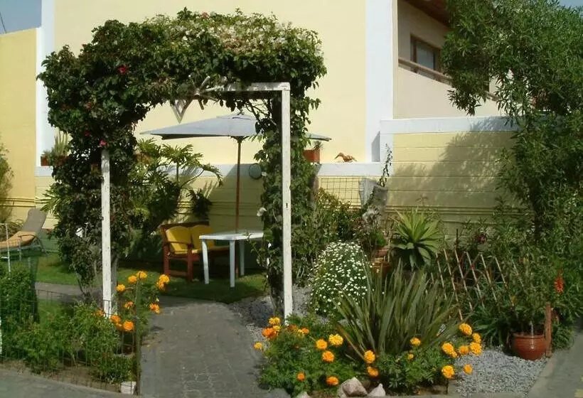 هتل Pension d'Avignon