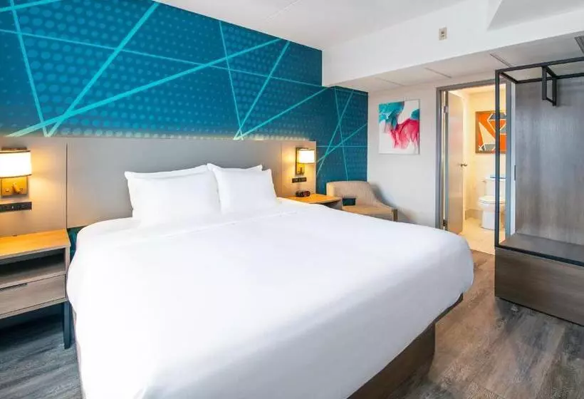 ホテル Comfort Suites