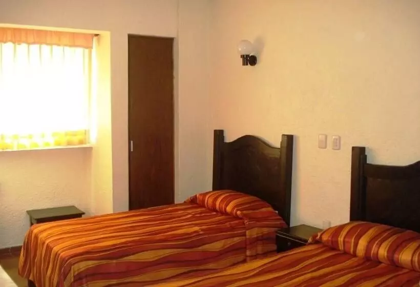 Отель Regional San Marcos