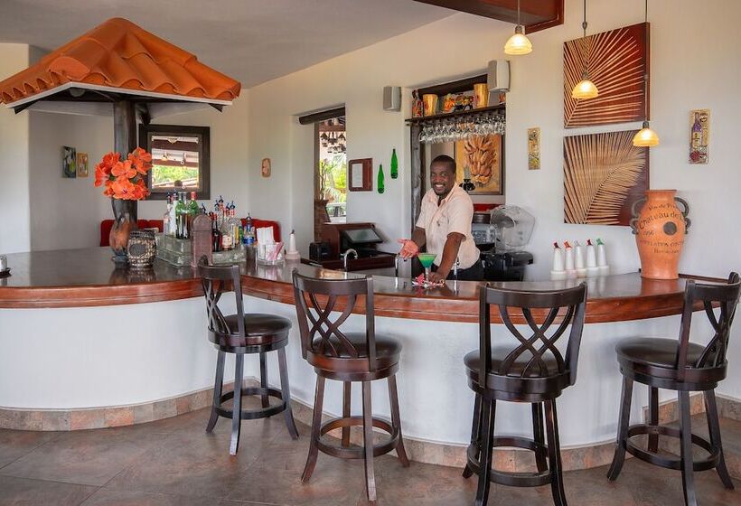 Sugar Cane Club Hotel & Spa