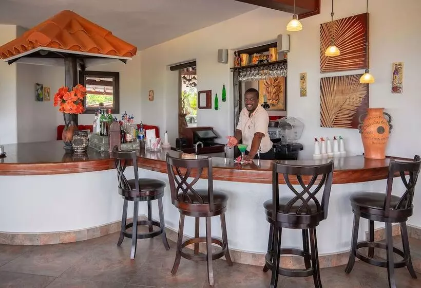 Sugar Cane Club Hotel & Spa