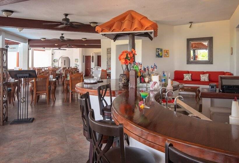 Sugar Cane Club Hotel & Spa