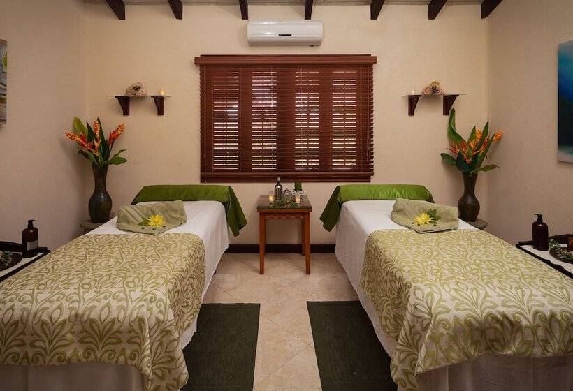 Sugar Cane Club Hotel & Spa