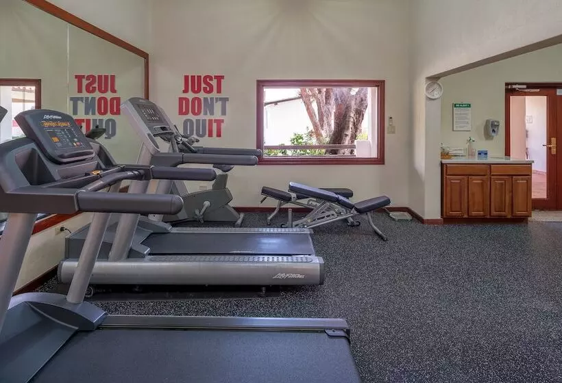 Sugar Cane Club Hotel & Spa