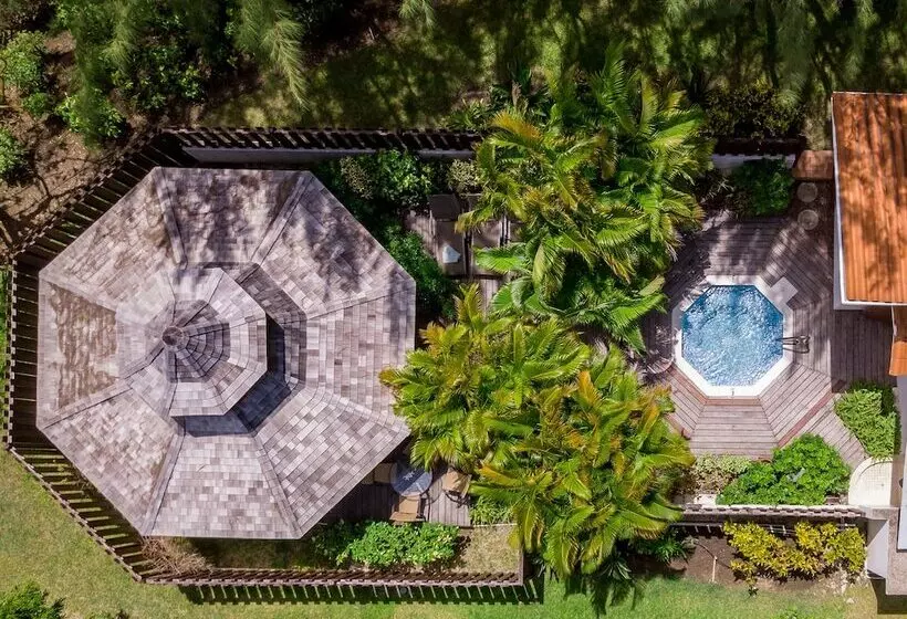 Sugar Cane Club Hotel & Spa