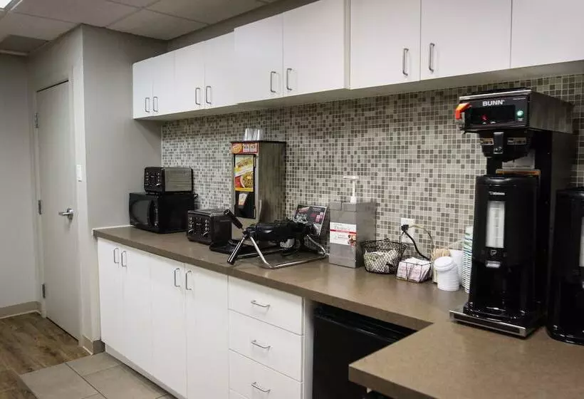 בית מלון כפרי Welcominns Ottawa