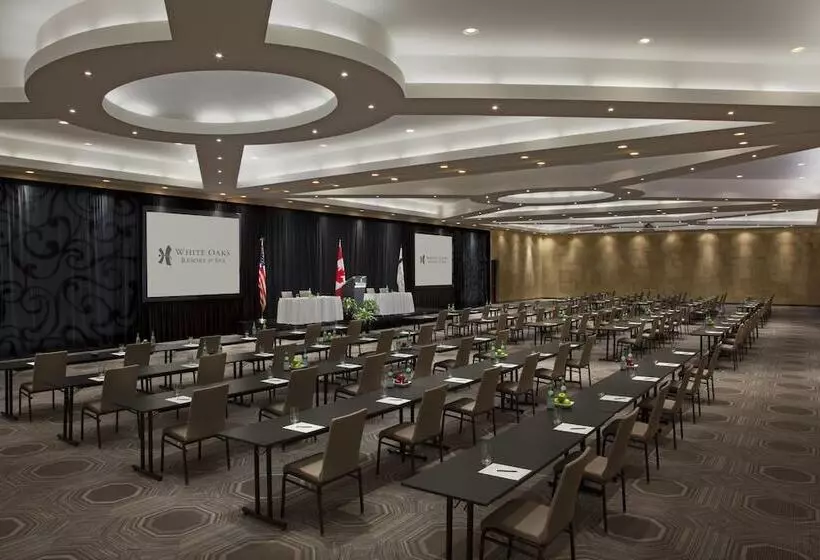 בית מלון כפרי White Oaks Conference & Resort Spa