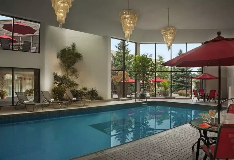 בית מלון כפרי White Oaks Conference & Resort Spa