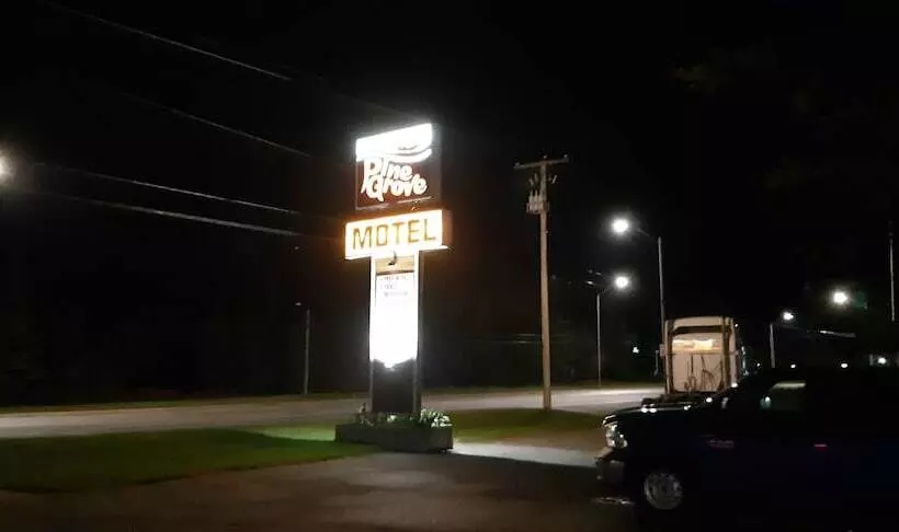 Pine Grove Motel