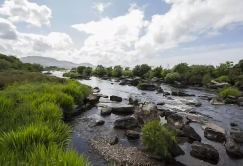 민박 Woodhill House