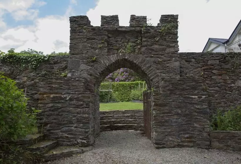 민박 Woodhill House