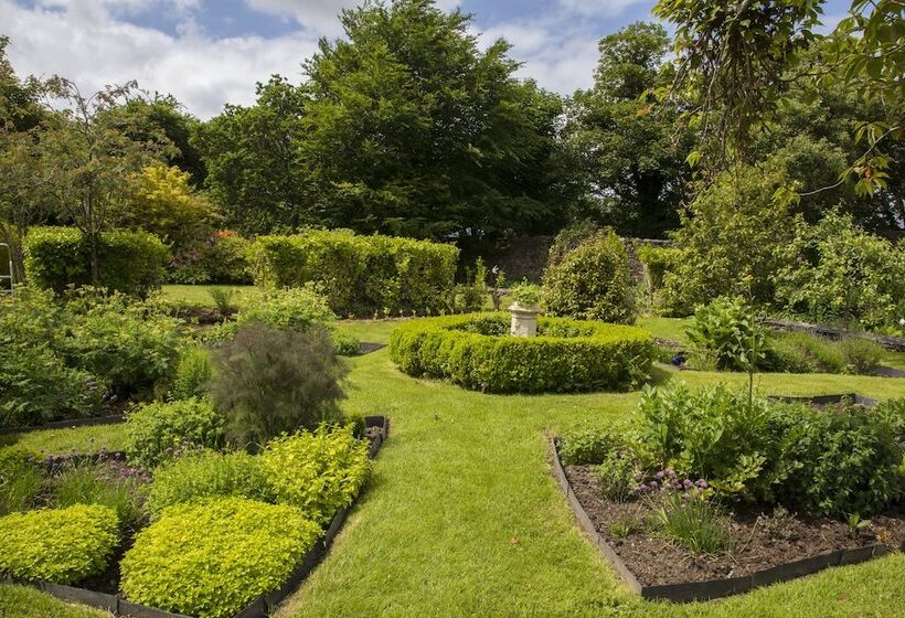 ベッドアンドブレックファースト Woodhill House