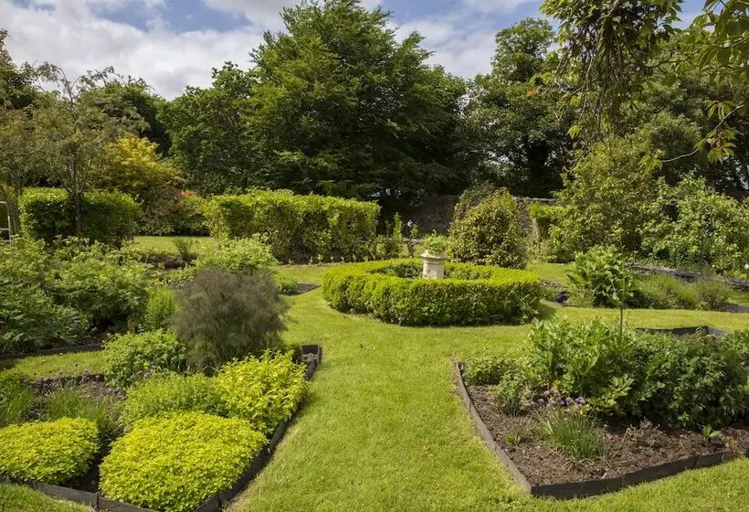 민박 Woodhill House