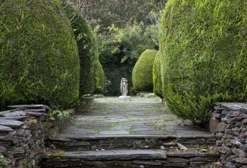 민박 Woodhill House