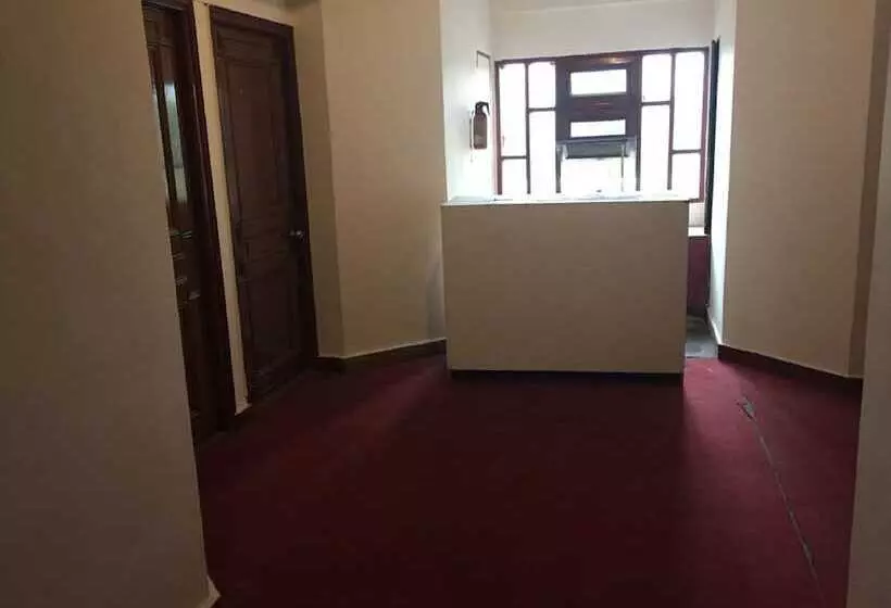 בית מלון כפרי Aditya International