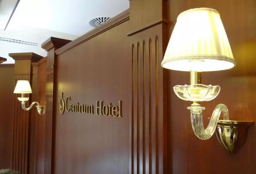 هتل Centrum