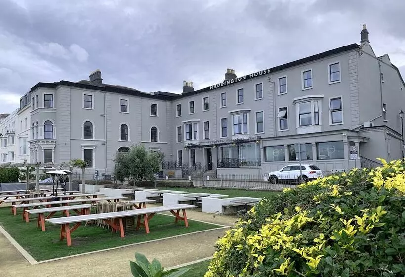فندق Haddington House