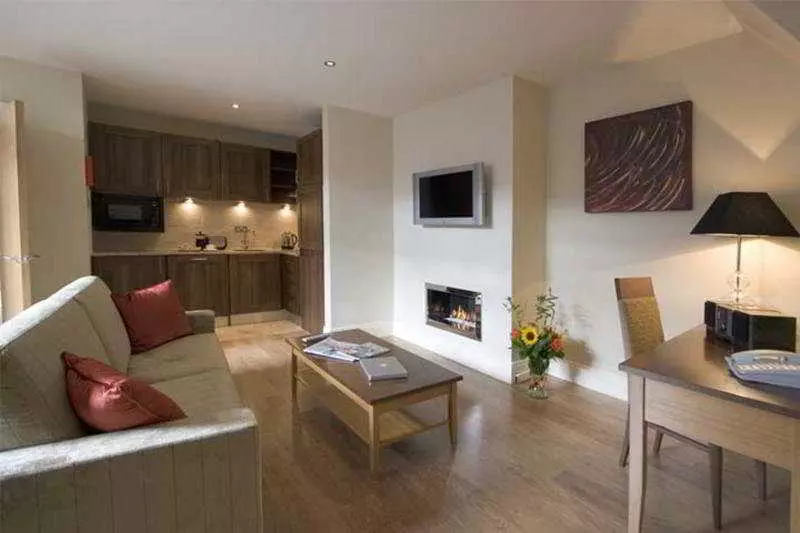 בית מלון כפרי Premier Suites Plus Dublin Leeson Street