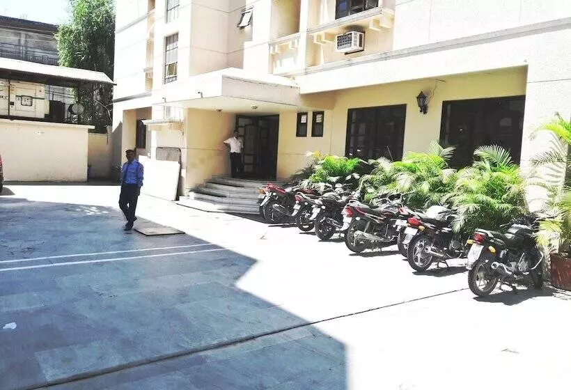 酒店 Shiva Residency