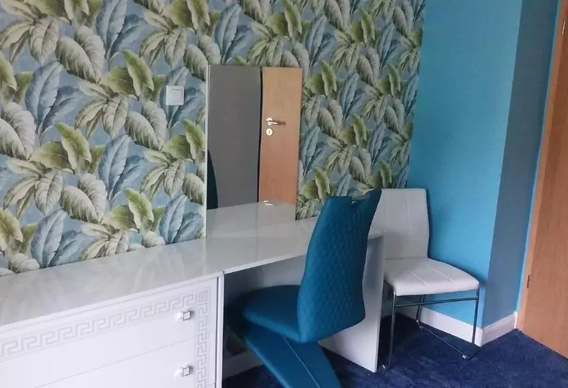 Отель Siesta Club Apartman Harkány